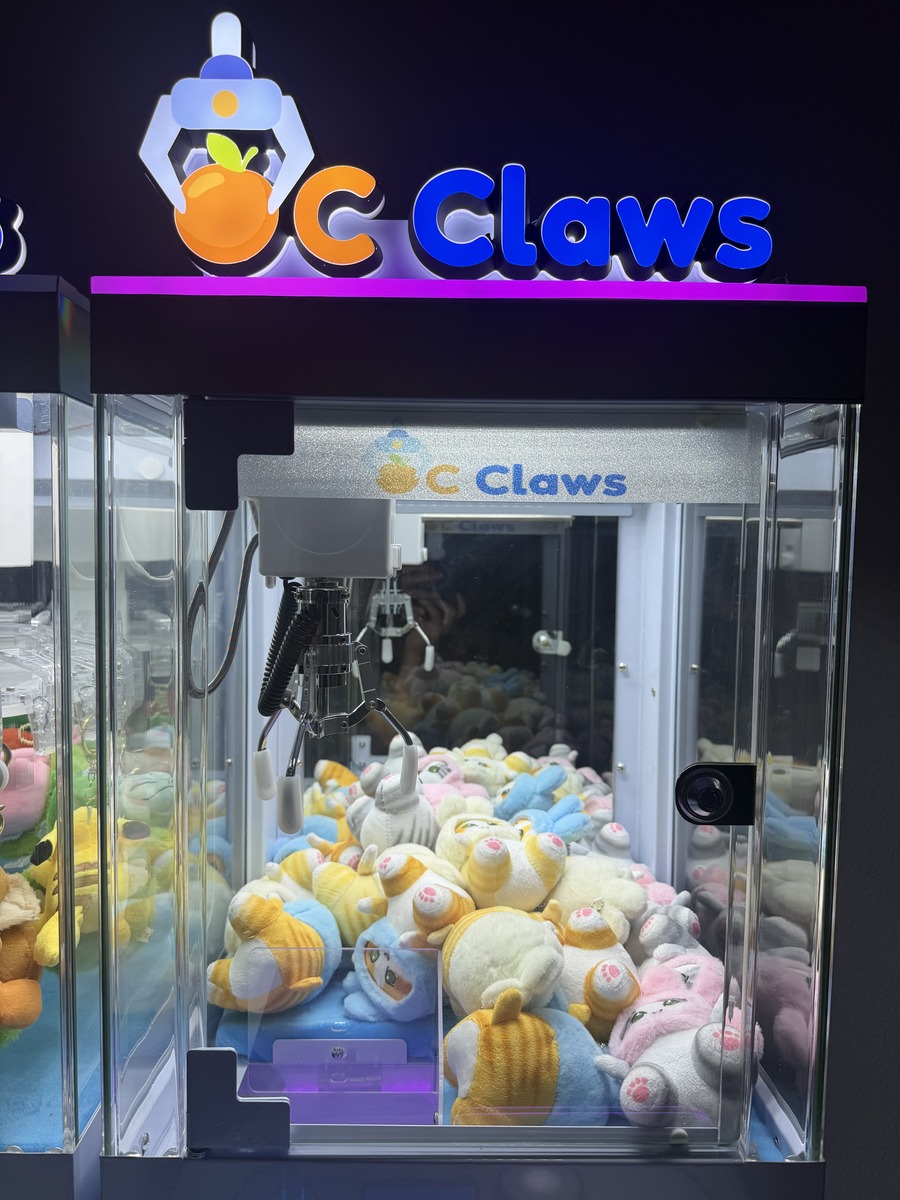 Classic Claw Machine